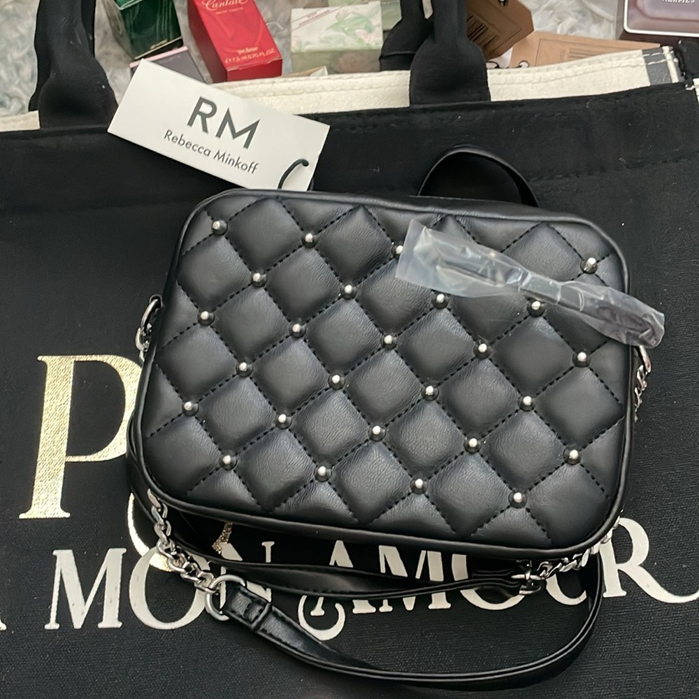 @Zambaka✨Rebecca Minkoff Black Quilted Silver Studded Crossbody Bag✨NWT - Picture 9 of 9
